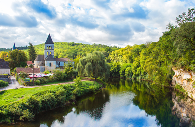 Saint Léon sur Vézère